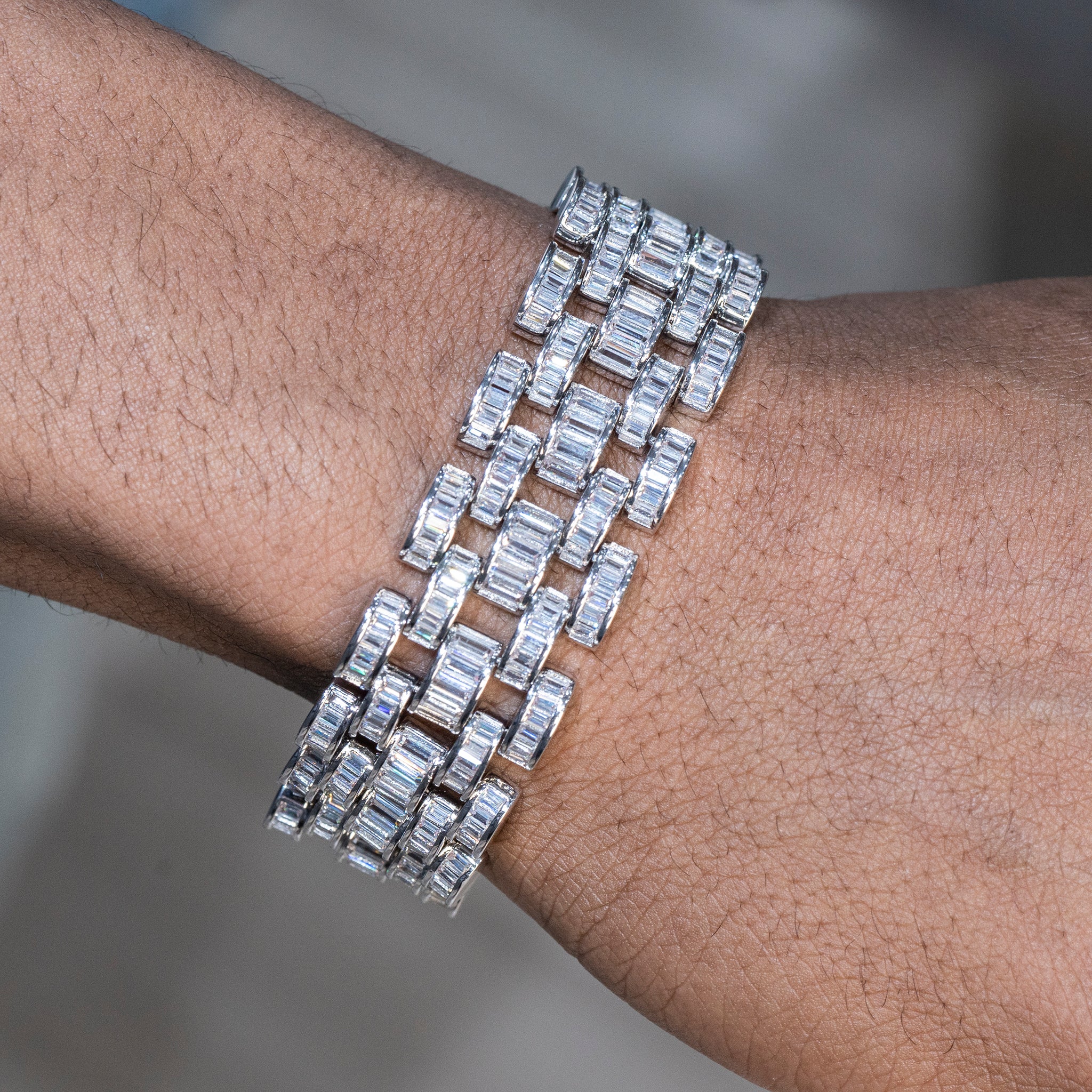 Gold Jewelry Mens 14K White Gold Iced Out VVS Baguette Presidential