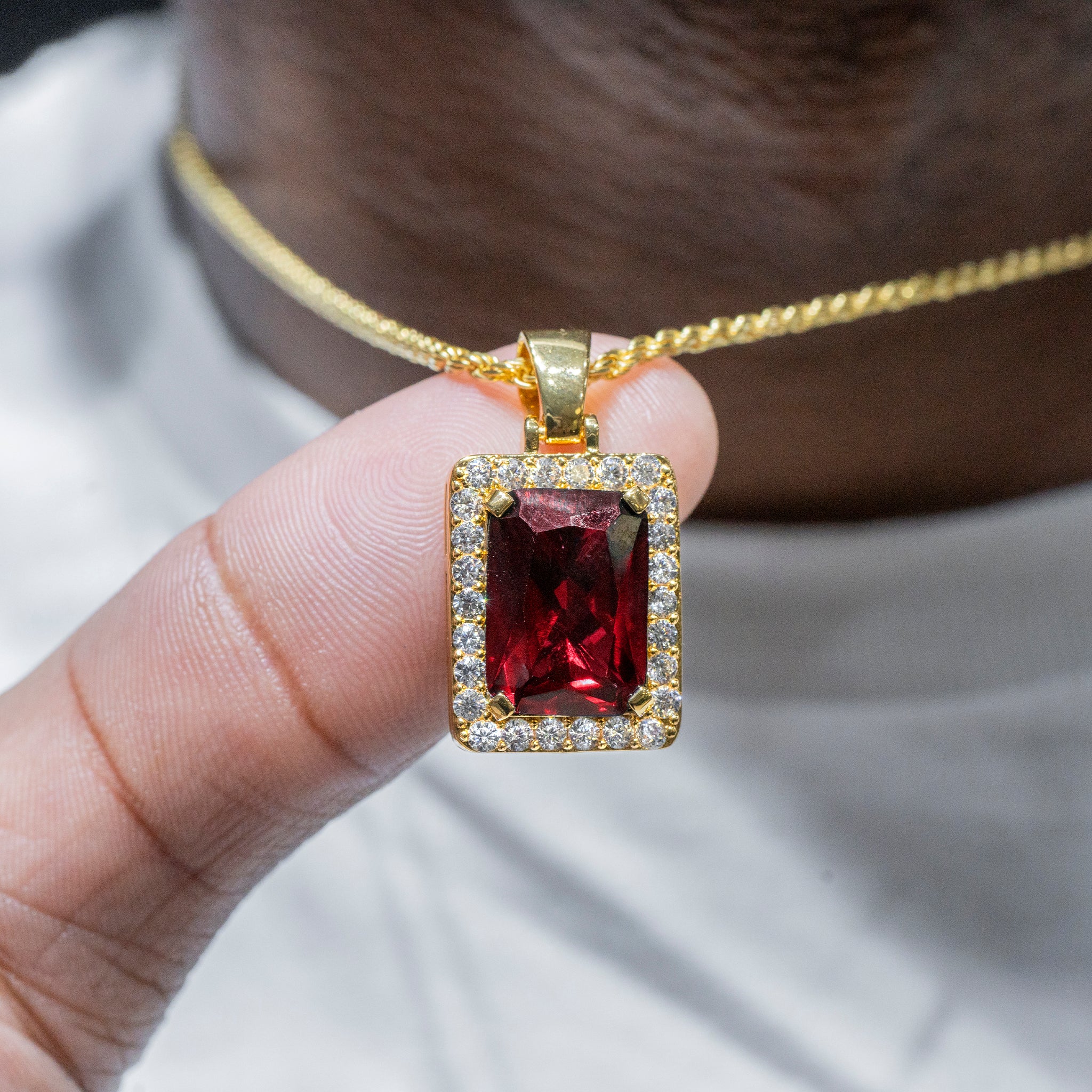 Mens Jewelry Gold Iced Out VVS Ruby Necklace 14 Grams